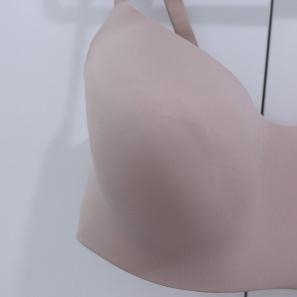 NEW Calvin Klein Liquid Touch Lightly Lined Demi Bra Bralette Size 38C Tan - Picture 3 of 10